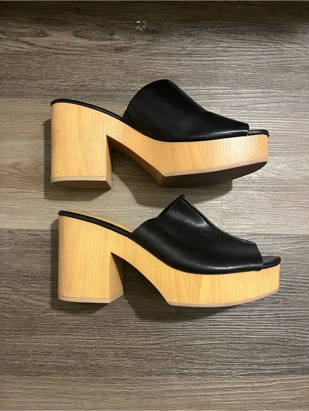 Black Leather Open-Toe Platform Mules